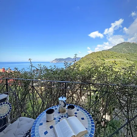 Pietra Azzurra Apartment *