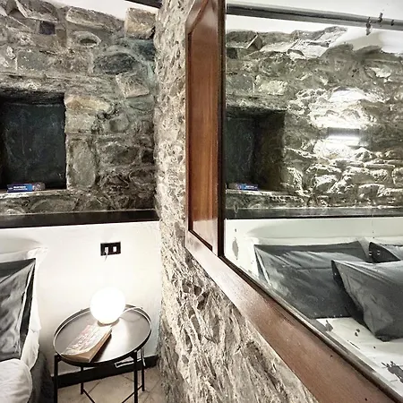 Pietra Azzurra, Newly Renovated Apartmán *