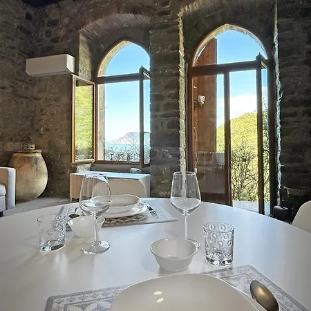 Apartmán Pietra Azzurra, Newly Renovated Corniglia