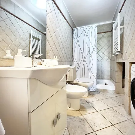 Pietra Azzurra, Newly Renovated * Корнилья