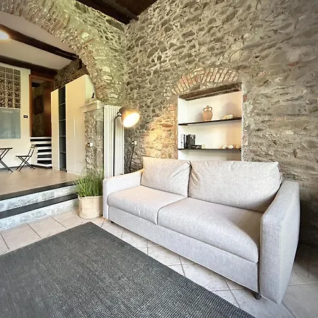 Pietra Azzurra, Newly Renovated * Corniglia