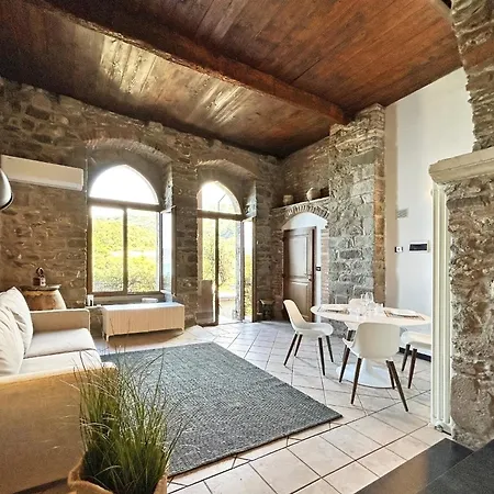 Pietra Azzurra, Newly Renovated
