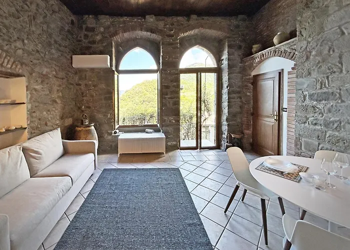Pietra Azzurra, Newly Renovated